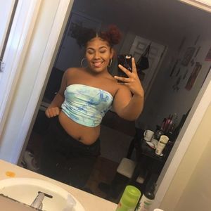 Meet your Posher, Kionah